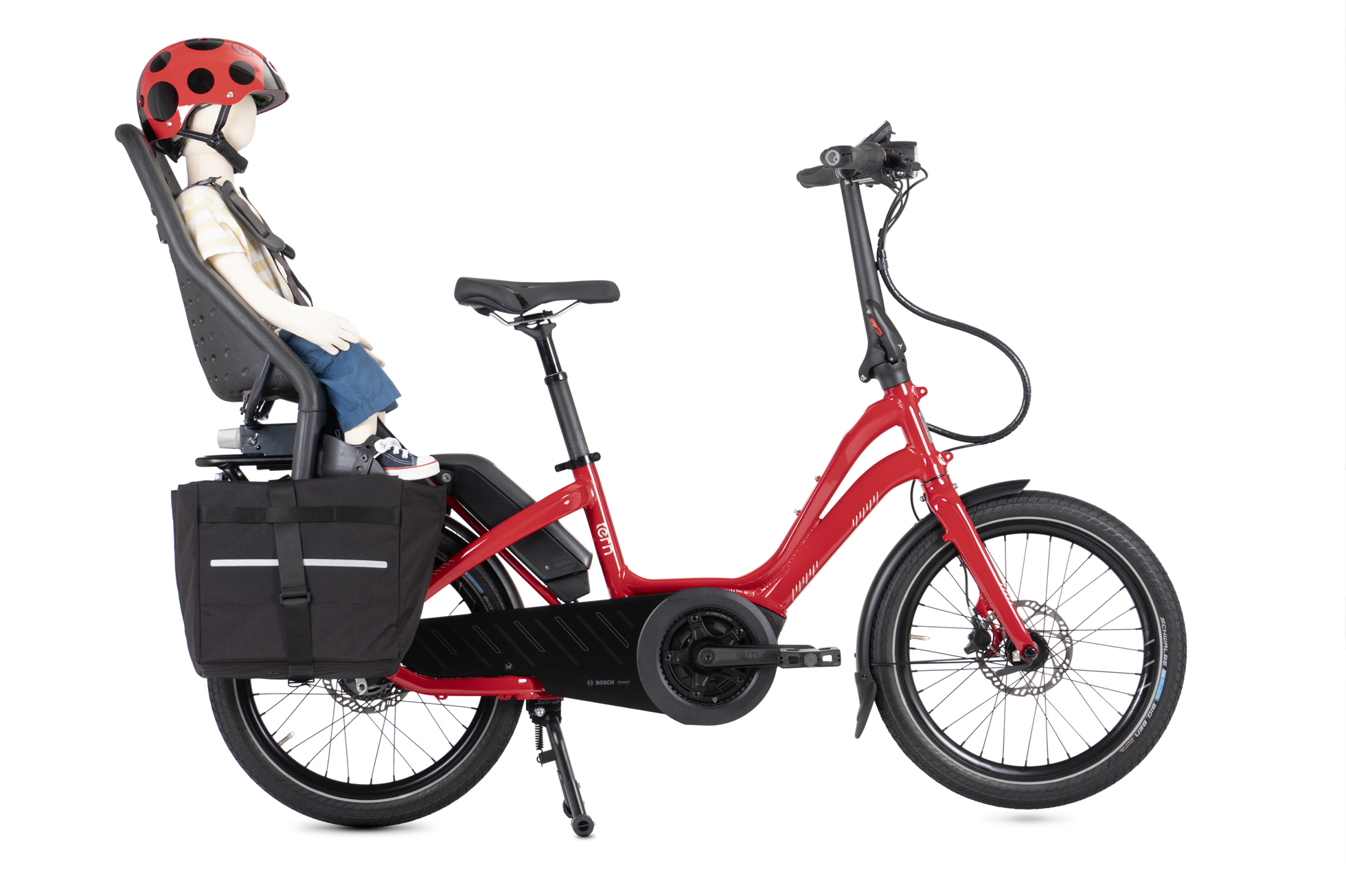 Cargo Hold 28 and a child seat on an NBD